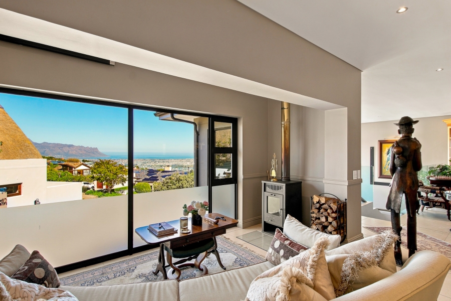 6 Bedroom Property for Sale in Boskloof Eco Estate Western Cape